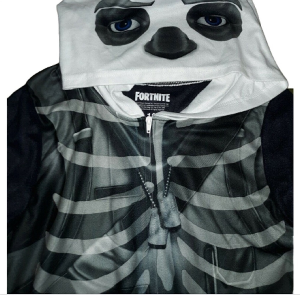 Fortnite Black Skull Trooper Hoodie Warm Onesie Pajamas - Picture 2 of 7